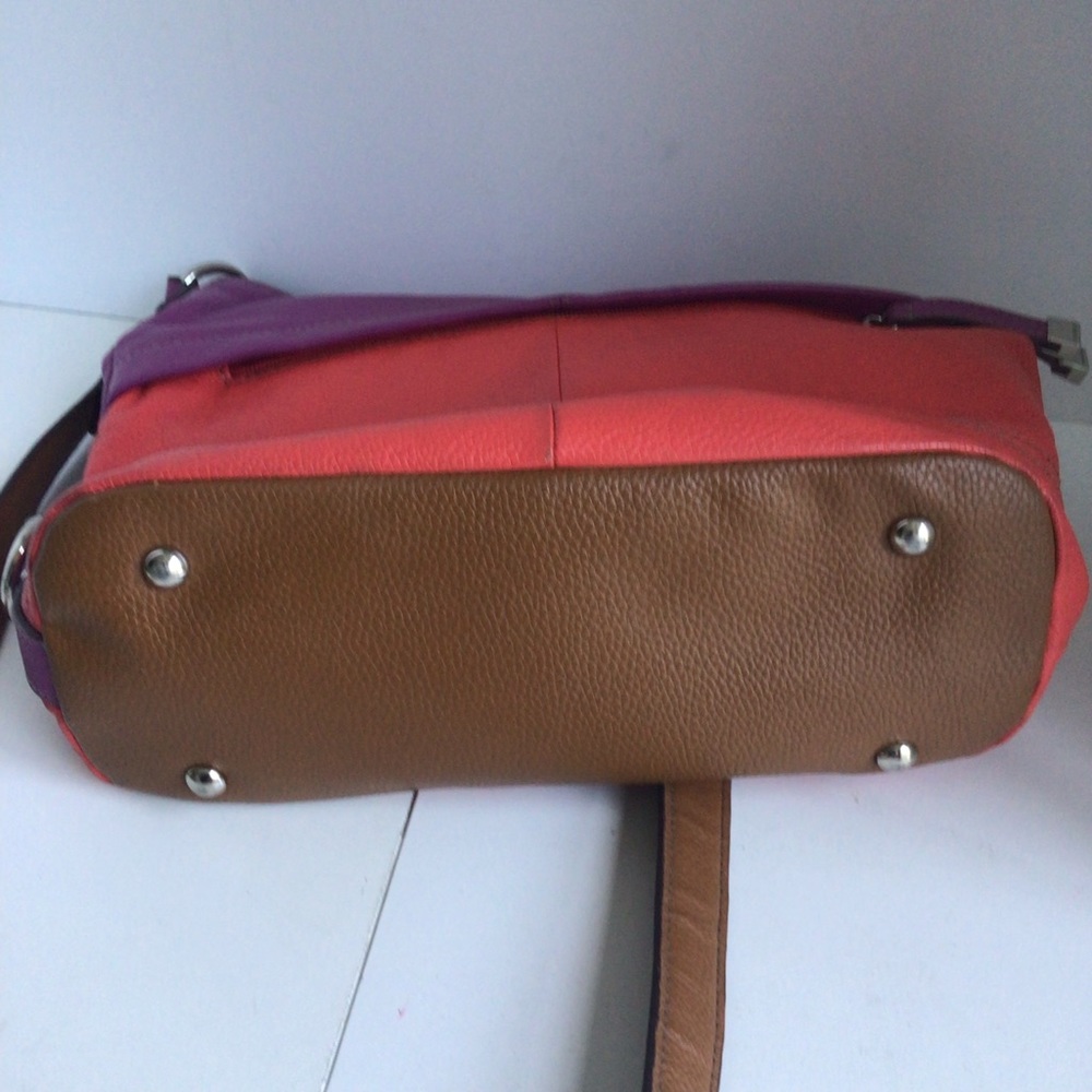 Tignanello hobo/crossbody leather Poppy Iris handbag - Picture 8 of 11